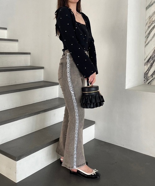 one after another NICE CLAUP(ワンアフターアナザーナイスクラップ)の「ビジューニットカーディガン【セットで着れるビスチェあり】(カーディガン/ボレロ・レディース・レッド/ピンク/ブラック/アイボリー/杢グレー・FREE)」の20枚目の写真