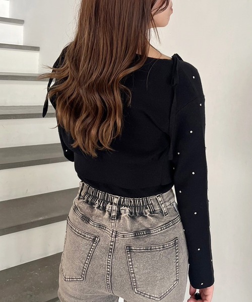 one after another NICE CLAUP(ワンアフターアナザーナイスクラップ)の「ビジューニットカーディガン【セットで着れるビスチェあり】(カーディガン/ボレロ・レディース・レッド/ピンク/ブラック/アイボリー/杢グレー・FREE)」の18枚目の写真