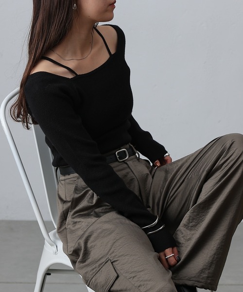 COLONY 2139(コロニートゥーワンスリーナイン)の「PBTレイヤード風ニット(ニット/セーター・レディース・オフホワイト/グレー/ブラック/レッド/グレー系その他/ブルー/ブラウン/ピンク・FREE)」の21枚目の写真