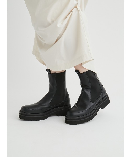 emmi atelier サイドゴアブーツ エミ ブーツ 通常商品のアイテム｜emmi（エミ）の通販サイト 【公式】