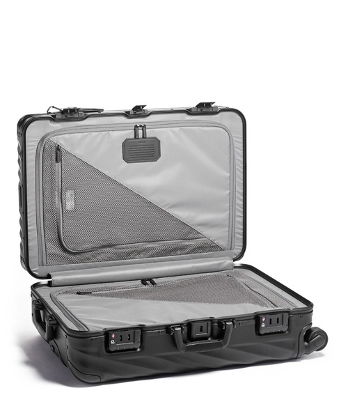 TUMI(トゥミ)の「19 DEGREE ALUMINUM ショート・トリップ・パッキングケース スーツケース 3泊~5泊程度(スーツケース/キャリーバッグ・メンズ・シルバー/ブラック系その他・FREE)」の9枚目の写真