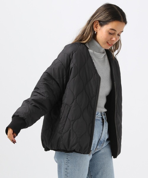 BAYFLOW(ベイフロー)の「ボアリバーシブルブルゾン(ブルゾン・レディース・カーキ/ブラック/オフホワイト・SMALL/MEDIUM)」の15枚目の写真