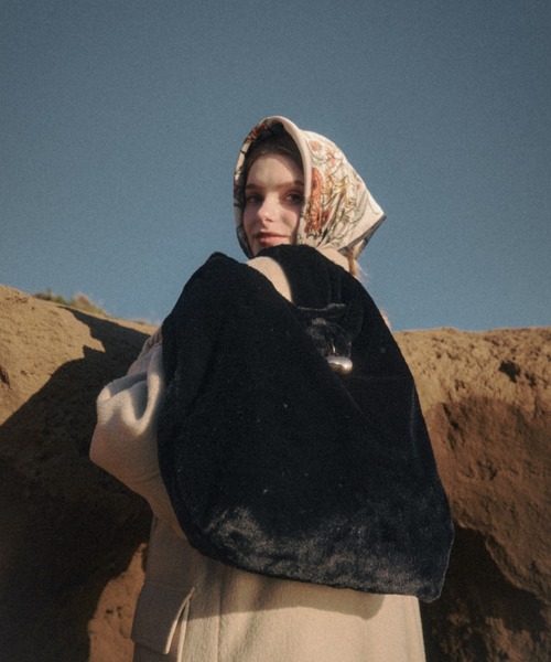 nunela（ヌネラ）の「Fur shoulder bag【No.3】（ショルダーバッグ・レディース・ブラウン/ナチュラル/ブラック・FREE）」の17枚目の写真