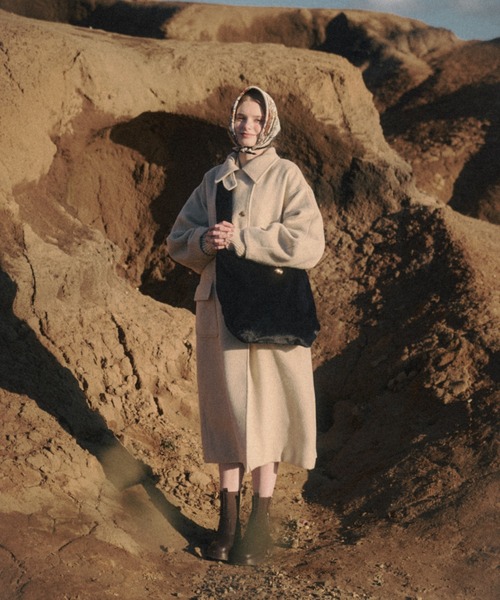 nunela(ヌネラ)の「Fur shoulder bag【No.3】(ショルダーバッグ・レディース・ブラウン/ナチュラル/ブラック・FREE)」の21枚目の写真