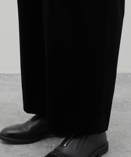 EDIFICE LA BOUCLE（エディフィスラブークル）の「LA BOUCLE (ラブークル) VELVET W BAGGY パンツ（その他パンツ・メンズ・ブラック・2）」の11枚目の写真