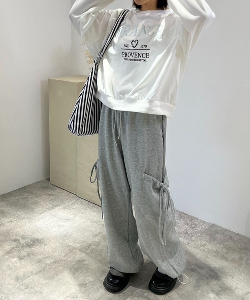 mebole(メボレ)の「フロントロゴスウェット(スウェット・レディース・グレー/アイボリー・FREE)」の7枚目の写真