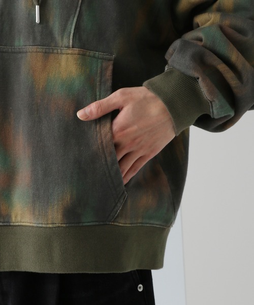 HARE（ハレ）の「ブラーカモフラZIPパーカー(HARE)（パーカー・メンズ・ブラウン系その他/ブラック系その他・FREE）」の5枚目の写真