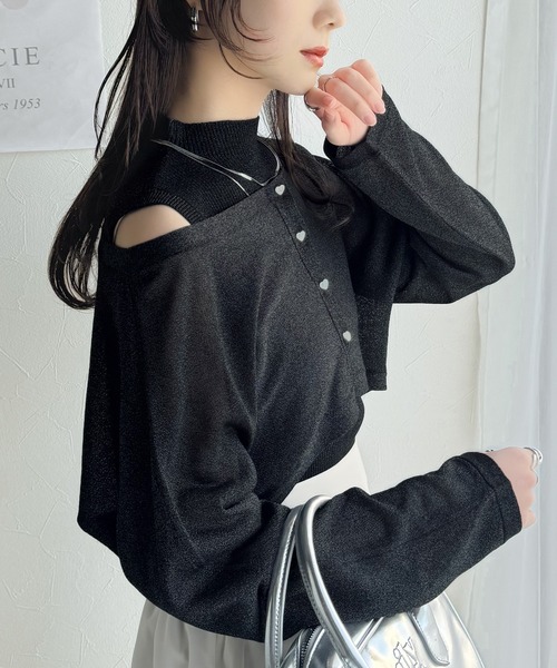 mily bilet(ミウィビレット)の「【mily bilet】2点セット!上品さと可愛らしさを兼ね備えた、オフショル2WAYラメシアーニットアンサンブル(カーディガンセット)(カーディガン/ボレロ・レディース・グレー/チョコ/ブラック・SMALL/X-LARGE/MEDIUM/LARGE)」の9枚目の写真