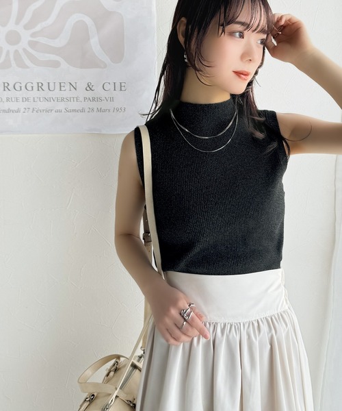 mily bilet(ミウィビレット)の「【mily bilet】2点セット!上品さと可愛らしさを兼ね備えた、オフショル2WAYラメシアーニットアンサンブル(カーディガンセット)(カーディガン/ボレロ・レディース・グレー/チョコ/ブラック・SMALL/X-LARGE/MEDIUM/LARGE)」の14枚目の写真