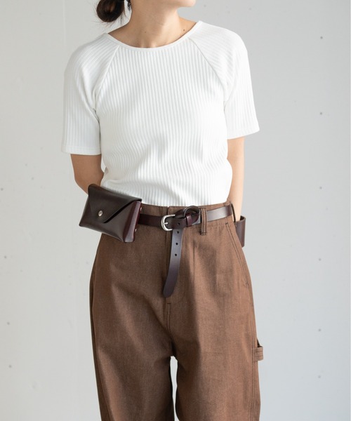 hwyl（ヒュイル）の「レザーベルトポーチ【本革】（ベルト・レディース・クリーム/ブラウン/ブラック・FREE）」の6枚目の写真