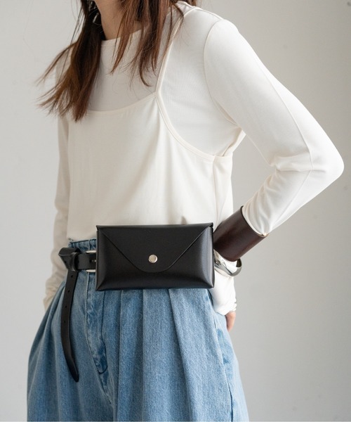 hwyl（ヒュイル）の「レザーベルトポーチ【本革】（ベルト・レディース・クリーム/ブラウン/ブラック・FREE）」の21枚目の写真