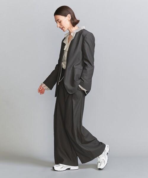 BEAUTY&YOUTH UNITED ARROWS(ビューティーアンドユースユナイテッドアローズ)の「セルロースナイロン インタック パンツ(スラックス・レディース・ダークグレー/オリーブ・L/M/S/XS)」の9枚目の写真