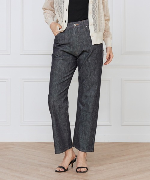 I.T.'S international(イッツインターナショナル)の「デニムストレートパンツ《SUVIN DENIM》(デニムパンツ・レディース・インディゴブルー/アイボリー・9号/11号)」の2枚目の写真