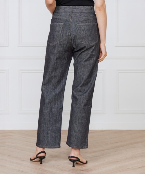 I.T.'S international(イッツインターナショナル)の「デニムストレートパンツ《SUVIN DENIM》(デニムパンツ・レディース・インディゴブルー/アイボリー・9号/11号)」の12枚目の写真