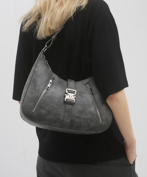 DESIGN ZIP HALF MOON BAG/デザインジップハーフムーンバッグ