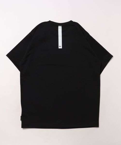 Quiksilver（クイックシルバー）の「COMP LOGO SS /クイックシルバーロゴラッシュガード（水着）（ラッシュガード・メンズ・ブラック/ホワイト/グレー・MEDIUM/X-LARGE/LARGE/SMALL）」の13枚目の写真