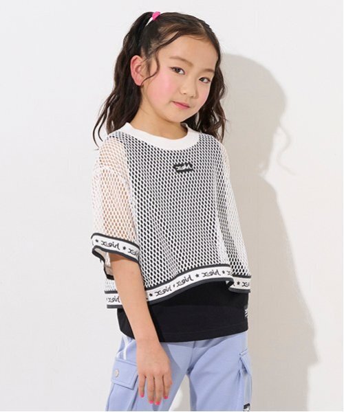X-girl Stages（エックスガールステージス）の「【TBSドラマ フェイクマミー 着用アイテム】メッシュ半袖Tシャツ&タンクトップセット（アンサンブル・キッズ・オフホワイト/ブラック/カラフル・90cm/100cm/120cm/130cm/110cm/140cm）」の17枚目の写真