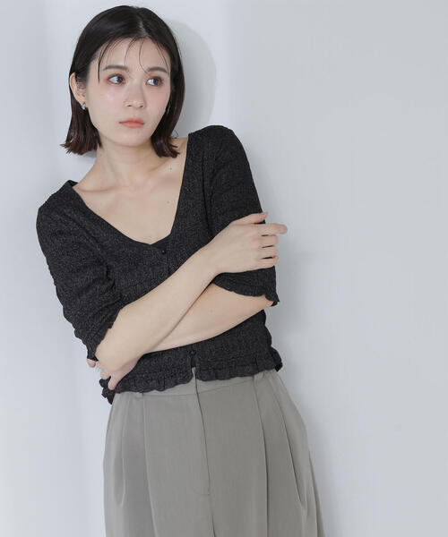 NATURAL BEAUTY BASIC（ナチュラルビューティーベーシック）の「◇シャーリングニットカーディガン（カーディガン/ボレロ・レディース・ライトグリーン/オフホワイト/ブラック・FREE）」の3枚目の写真