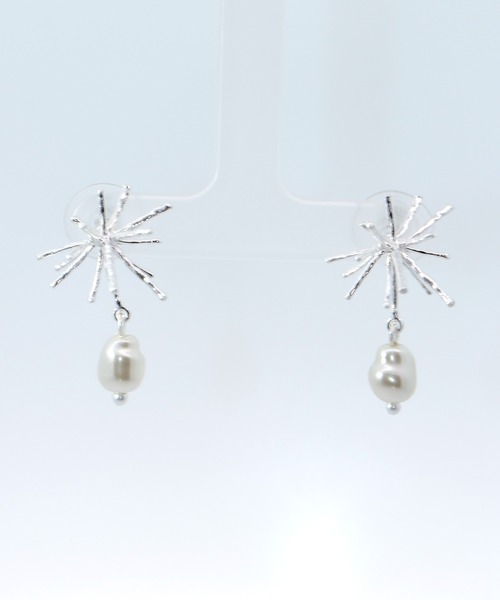 Cepica(セピカ)の「【LIMITED NUMBER / リミテッドナンバー】スター×パールピアス(ピアス(両耳用)・レディース・シルバー/ゴールド・FREE)」の4枚目の写真