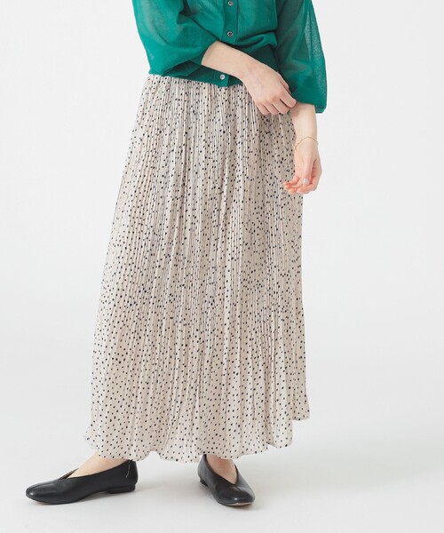 B:MING by BEAMS(ビーミングバイビームス)の「【手洗いOK】総柄 プリーツ スカート(S~M)(スカート・レディース・ベージュ/ネイビー・SMALL/MEDIUM)」の7枚目の写真