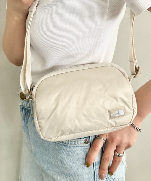 ショルダーバッグ・ポシェット THE NORTH FACE CHUBBY CROSS BAG MINI 4FT1981 THE NORTH FACE CHUBBY CROSS BAG MINI 4FT1981 (THE NORTH FACE