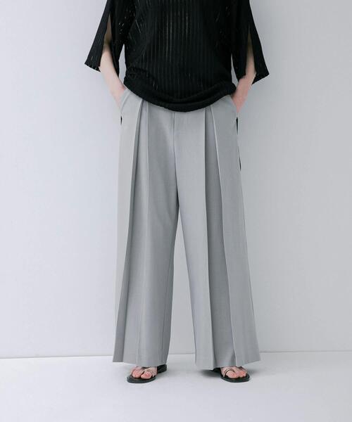 LAATO（ラート）の「wide tack pants（その他パンツ・レディース・グレー/ダークグレー・SMALL/MEDIUM）」の3枚目の写真
