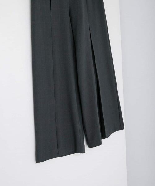 LAATO（ラート）の「wide tack pants（その他パンツ・レディース・グレー/ダークグレー・SMALL/MEDIUM）」の10枚目の写真