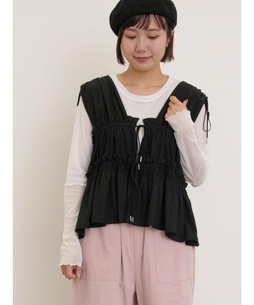 Samansa Mos2(サマンサ モスモス)の「前後2WAYシャーリングリボンベスト(ベスト・レディース・オフホワイト/ブラック/ピンク・F)」の7枚目の写真