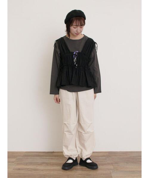 Samansa Mos2(サマンサ モスモス)の「前後2WAYシャーリングリボンベスト(ベスト・レディース・オフホワイト/ブラック/ピンク・F)」の10枚目の写真