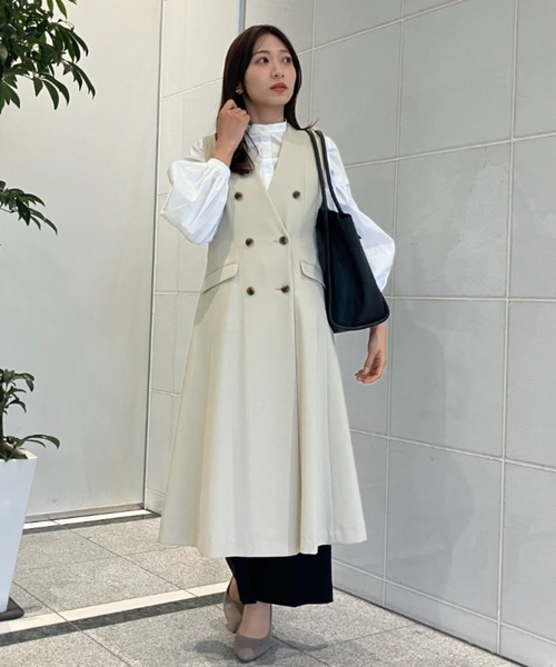 Sirin(シリン)の「ボリュームスリーブブラウス(シャツ/ブラウス・レディース・ブルー/ブラック/グレイッシュベージュ/ピンクベージュ/ホワイト・FREE)」の11枚目の写真