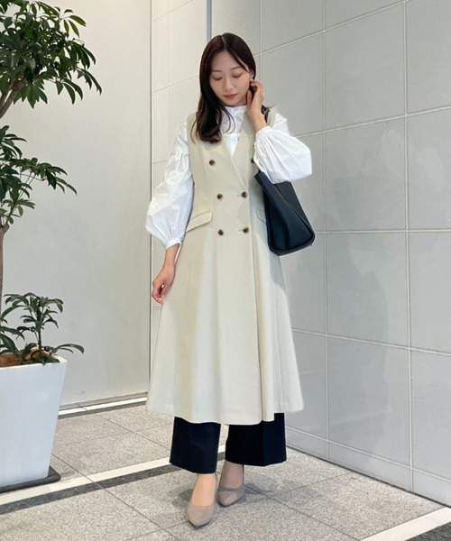 Sirin(シリン)の「ボリュームスリーブブラウス(シャツ/ブラウス・レディース・ブルー/ブラック/グレイッシュベージュ/ピンクベージュ/ホワイト・FREE)」の9枚目の写真