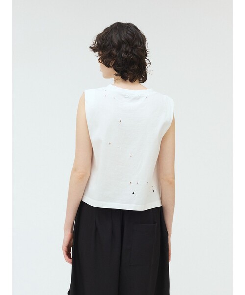 mizuiroind(ミズイロインド)の「mizuiro ind パンチングノースリーブプルオーバー(Tシャツ/カットソー・レディース・ブラック/オフホワイト/チャコールグレー・FREE)」の10枚目の写真