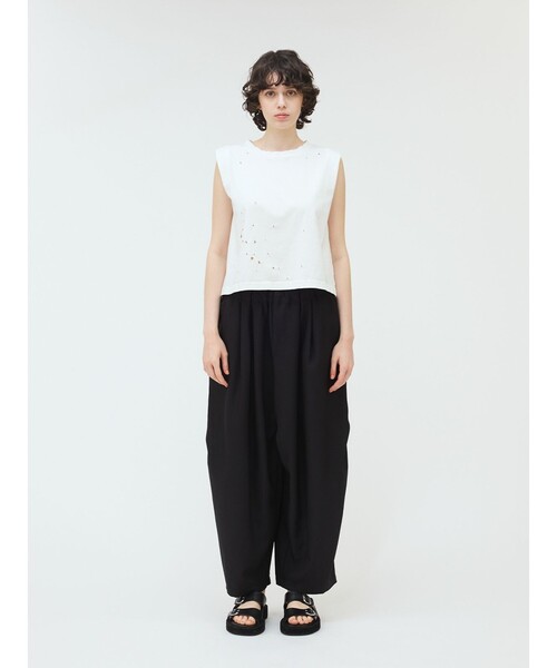mizuiroind(ミズイロインド)の「mizuiro ind パンチングノースリーブプルオーバー(Tシャツ/カットソー・レディース・ブラック/オフホワイト/チャコールグレー・FREE)」の11枚目の写真