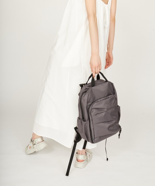 Columbia(コロンビア)の「【emmi×Columbia】Great Smoky GardenTM E. 18L Backpack(バックパック/リュック・レディース・ブラック・FREE)」の10枚目の写真
