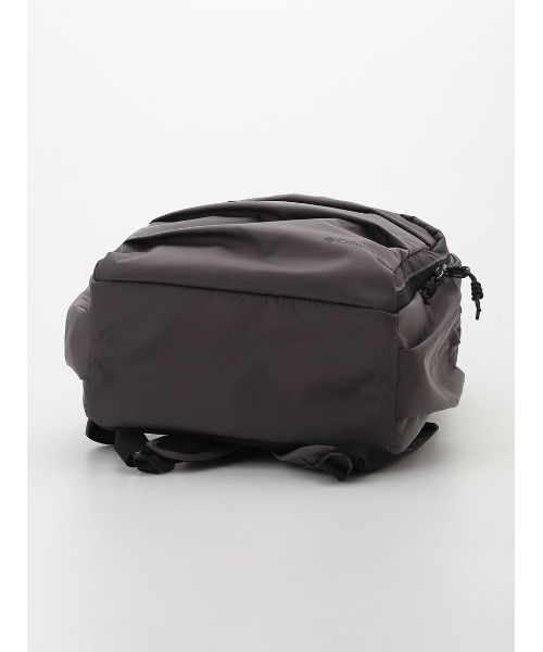 Columbia(コロンビア)の「【emmi×Columbia】Great Smoky GardenTM E. 18L Backpack(バックパック/リュック・レディース・ブラック・FREE)」の5枚目の写真
