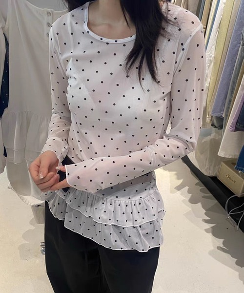 MEMECLE(メメクル)の「【 MEMECLE / メメクル 】シースルースキン ドットフリルトップス(Tシャツ/カットソー・レディース・ホワイト/ライトイエロー/ブラック・FREE)」の20枚目の写真