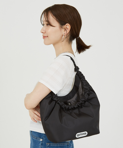 abahouse mavie（アバハウスマヴィ）の「【OUTDOOR】コードトート（トートバッグ・レディース・レッド/ホワイト/ブラック・フリー）」の20枚目の写真