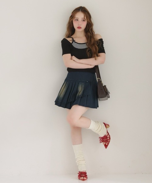 one after another NICE CLAUP（ワンアフターアナザーナイスクラップ）の「【サイズ展開あり】チャーム付きイレヘムプリーツスカート（スカート・レディース・ブラック/グレー系その他/杢グレー/ネイビー・SMALL/MEDIUM）」の10枚目の写真