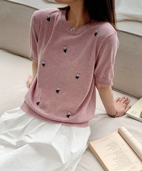刺繍入りホワイトニット半袖トップス CLEAR BASIC≪SS新作≫パール付き半袖ニットトップス[CL9139