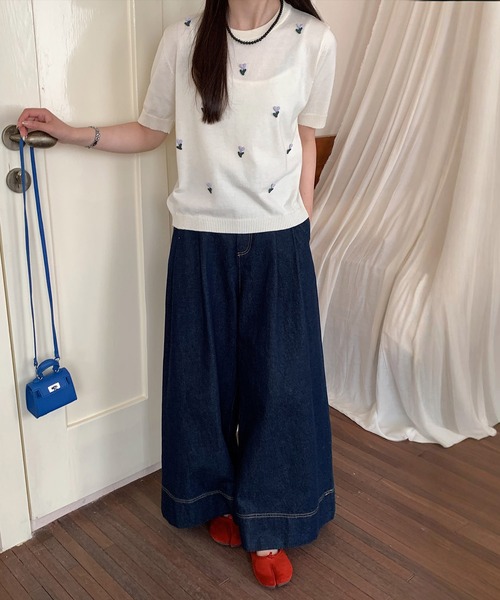 BANICO(バニコ)の「ハート刺繍入り半袖ニットトップス (SS)(ニット/セーター・レディース・ネイビー/グレー/ライトベージュ/ピンク/ブルー・FREE)」の9枚目の写真