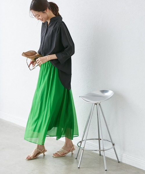 ROPE' PICNIC(ロペピクニック)の「エアリーシアーギャザーロングスカート(スカート・レディース・ダークブラウン/グリーン/ネイビー/オレンジ・38)」の15枚目の写真