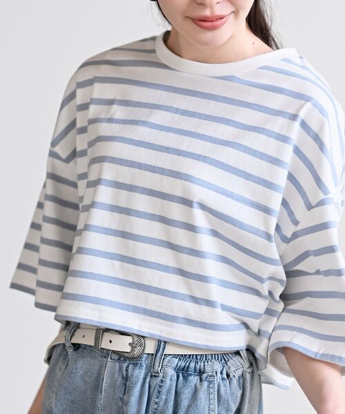 rps（アールピーエス）の「ショート丈Ｔシャツ（Tシャツ/カットソー・レディース・ネイビー/ブラック/オフホワイト/ブラック系その他2/サックスブルー/ミント・フリー）」の6枚目の写真