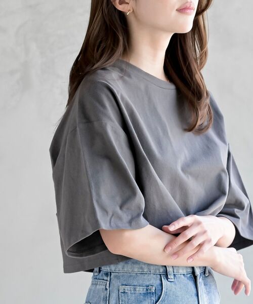 rps（アールピーエス）の「ショート丈Ｔシャツ（Tシャツ/カットソー・レディース・ネイビー/ブラック/オフホワイト/ブラック系その他2/サックスブルー/ミント・フリー）」の20枚目の写真