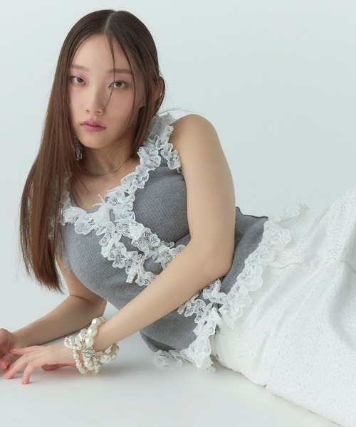 EIMY ISTOIRE（エイミーイストワール）の「レースドッキングカットタンクトップ（タンクトップ・レディース・グレー/ホワイト/ブラック・F）」の13枚目の写真