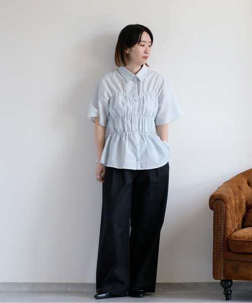 cepo(セポ)の「シャーリングハーフスリーブシャツ(シャツ/ブラウス・レディース・ベージュ/サックスブルー/オフホワイト・M)」の18枚目の写真
