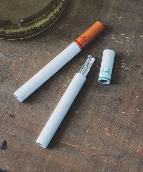 bpr BEAMS（ビーピーアール ビームス ）の「PEARL / SIGARETTA STICK PETROL LIGHTER（アッシュトレイ/ライター・レディース・ホワイト/カーキ・ONE SIZE）」の3枚目の写真