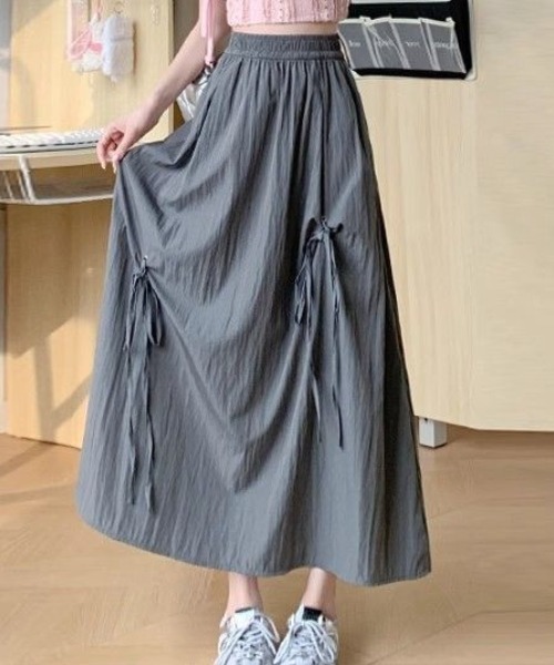Per sist ence(パーシエンス)の「リボンデザインフレアスカート(スカート・レディース・グレー/ホワイト/ブラック・ONE SIZE)」の3枚目の写真