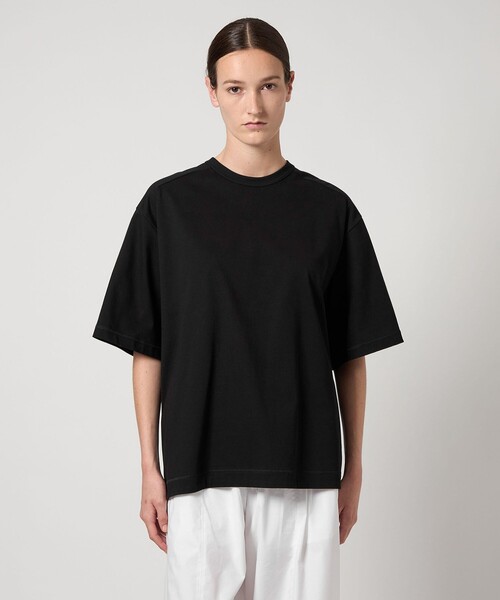 AEWEN MATOPH(イウエン マトフ)の「<AEWEN MATOPH>バックスリット ビッグTシャツ(Tシャツ/カットソー・レディース・ブラック/ホワイト/ベージュ・FREE)」の4枚目の写真