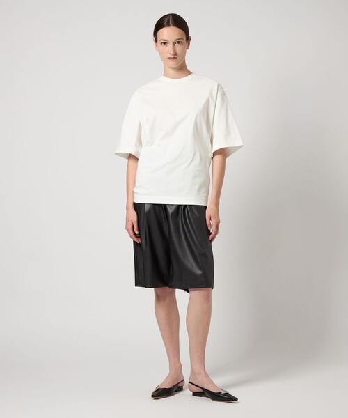 AEWEN MATOPH(イウエン マトフ)の「<AEWEN MATOPH>バックスリット ビッグTシャツ(Tシャツ/カットソー・レディース・ブラック/ホワイト/ベージュ・FREE)」の9枚目の写真