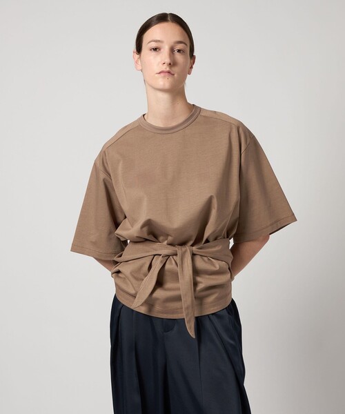 AEWEN MATOPH(イウエン マトフ)の「<AEWEN MATOPH>バックスリット ビッグTシャツ(Tシャツ/カットソー・レディース・ブラック/ホワイト/ベージュ・FREE)」の11枚目の写真